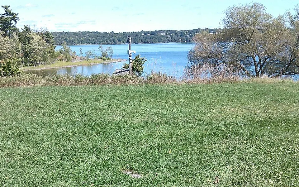 Dunrobin, Ottawa area