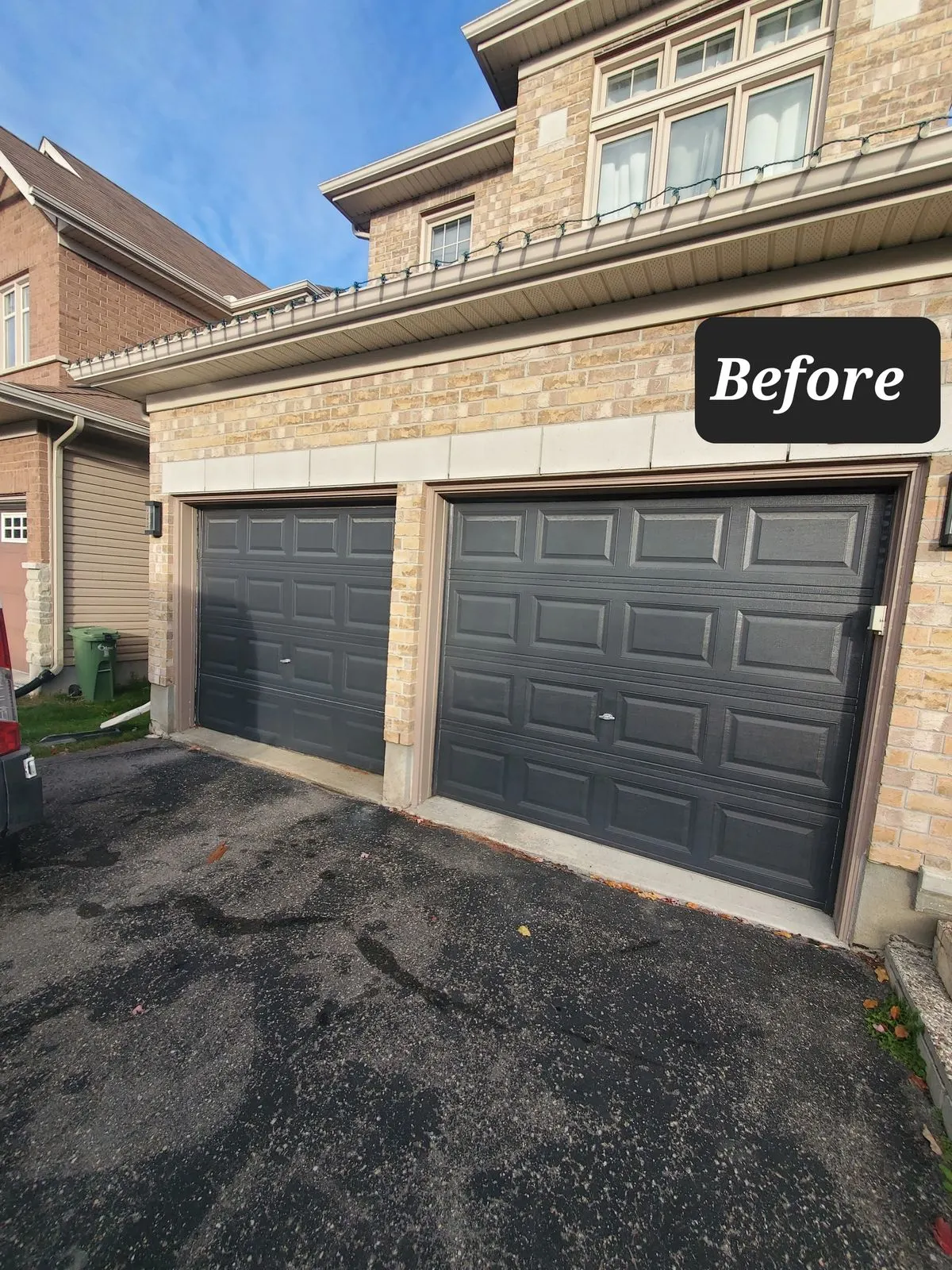 Old non-insulated garage door replaced in Ottawa