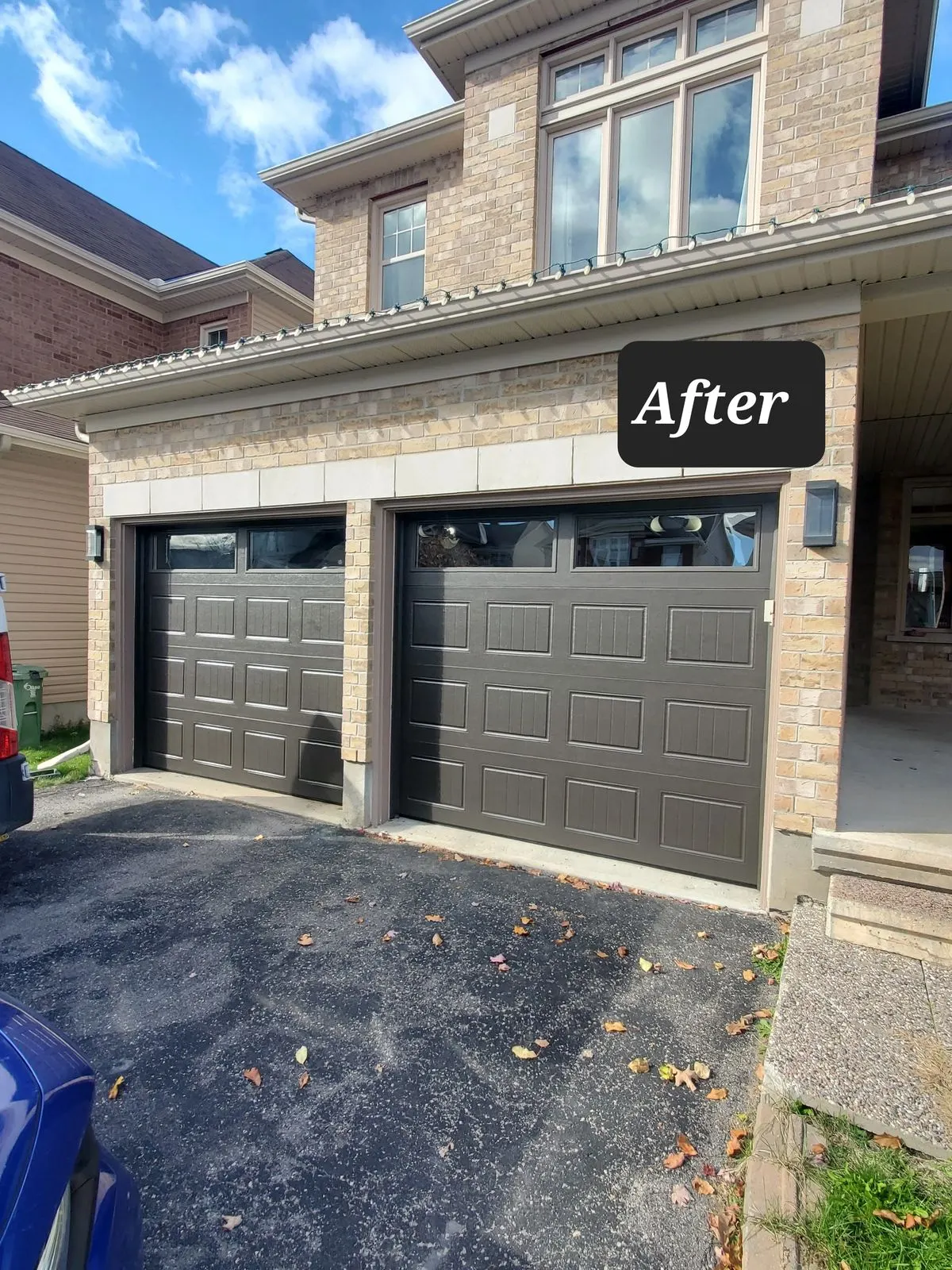 New modern insulated garage doors installed in Barrhaven Ontario