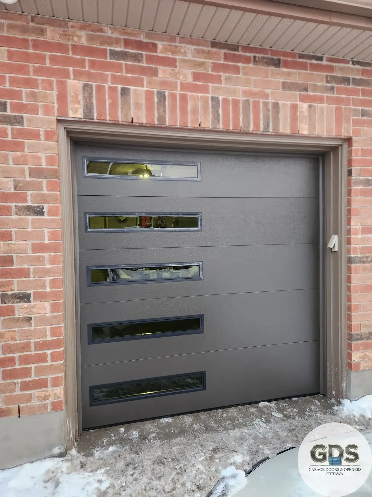Insulated garage door installed in Kanata